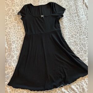 Black A-Line Casual Dress with Scoop Neck Juniors Size XL